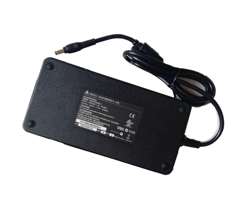 19.5V 11.8A 230W Clevo P150EM Adaptador Cargador 19.5V 11.8A 230W Clevo P150EM Adaptador Cargador